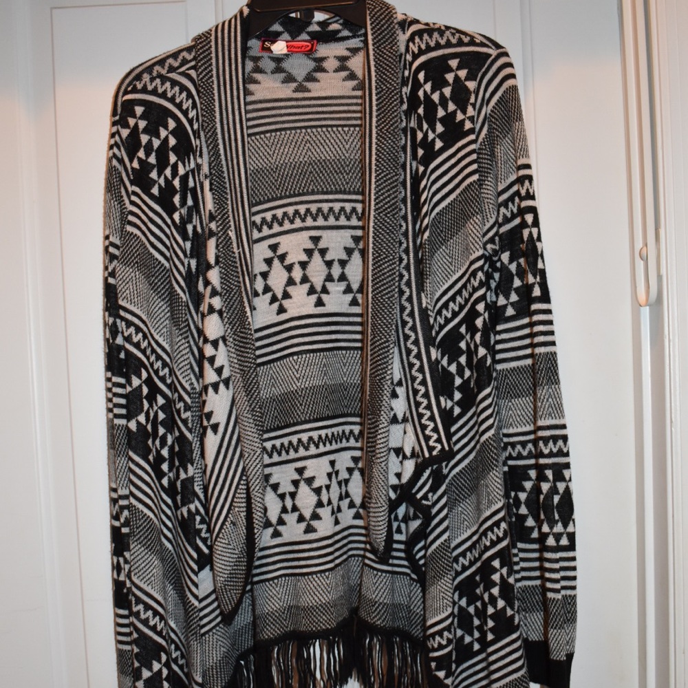 Cardigan sweater